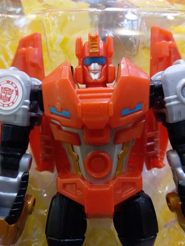 The OTHER Twinferno   In Hand Images Of Robots In Disguise Combiner Force Warrior Class Figure  (1 of 3)